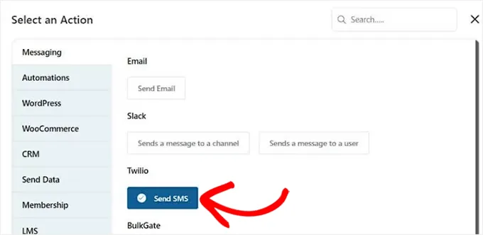 选择发送短信作为操作