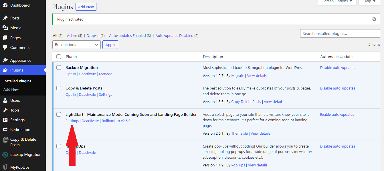 如何通过5个简单步骤启用WordPress维护模式 4 installed plugins settings